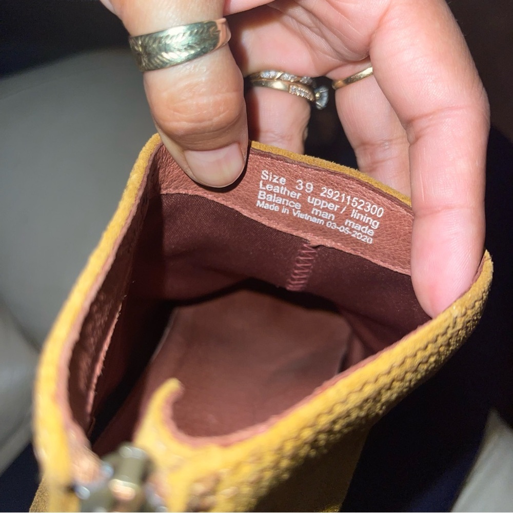 Dansko Tan Becki Waterproof Leather Performance Low Short Boot Bootie Sz 39 - Picture 9 of 9